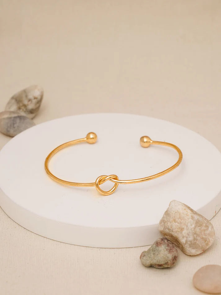 Knot Bracelet brass