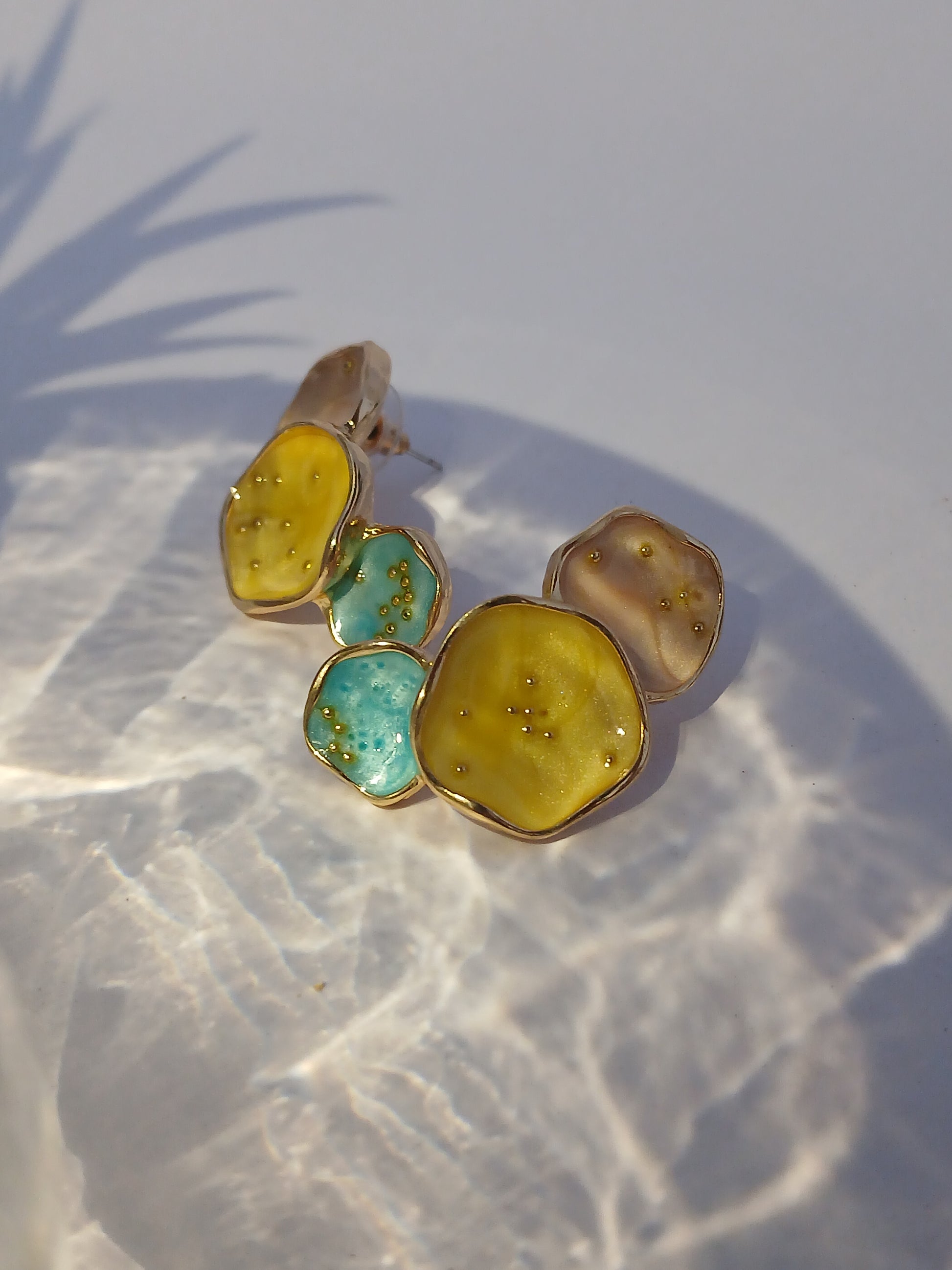 Round Lilypad Stud Earrings
