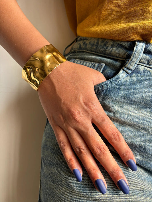 Hebo Statement Adjustable Bracelet Cuff (Anti Tarnish)